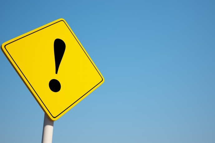 Imagem de capa - Homem tenta tirar selfie com cobra e é picado