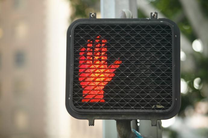 Imagem de capa - Há sinais no namoro que sugerem futura infidelidade no casamento