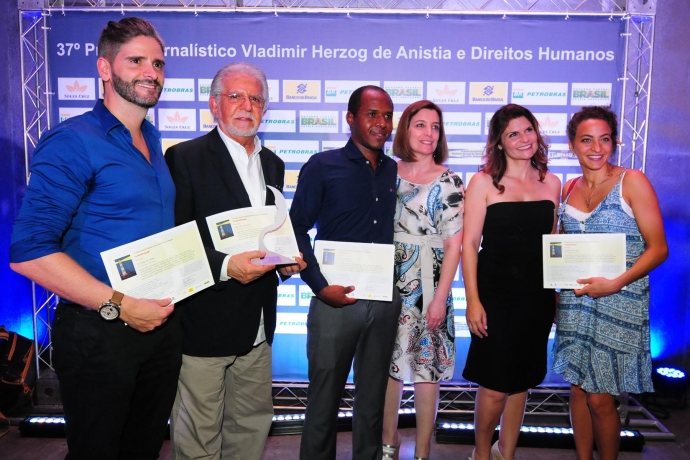 Força Jovem Europa se mobiliza para doar sangue