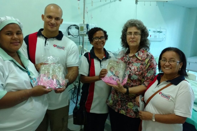 postGrupo de Evangelização visita pacientes em hospitais pelo Brasilna categoriaNotícias