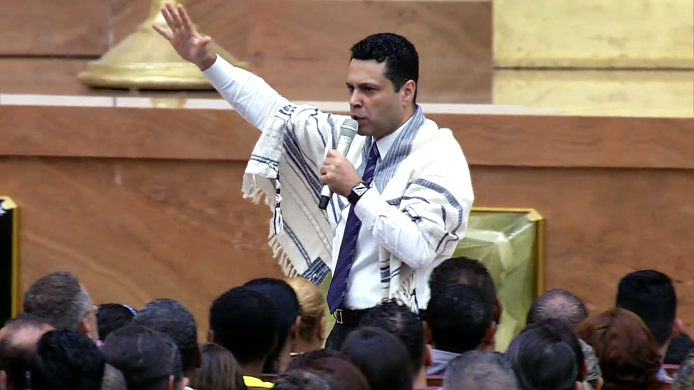 O primeiro dia do “Levanta-te”