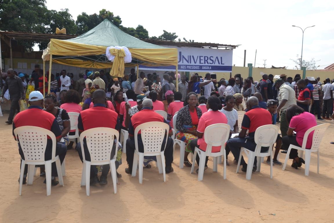 Imagem de capa - Familiares de presos na Angola recebem apoio e são beneficiados por grupo