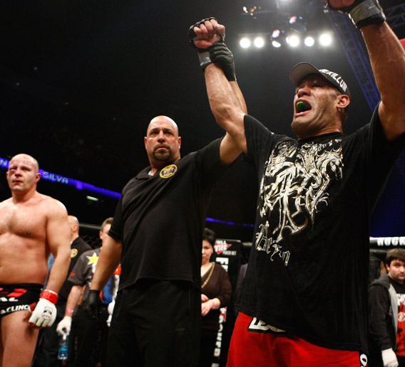 http://s3.amazonaws.com/prod-sho-sports/images/11472/original.jpg?1297582613