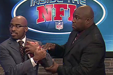 http://s3.amazonaws.com/prod-sho-sports/images/118/large.jpg?1287623869