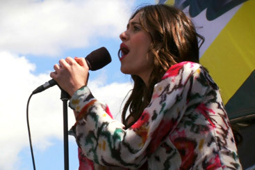 http://s3.amazonaws.com/prod-sho-sports/images/14250/large.jpg?1302035928