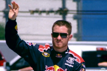 http://s3.amazonaws.com/prod-sho-sports/images/17554/large.jpeg?1309372393