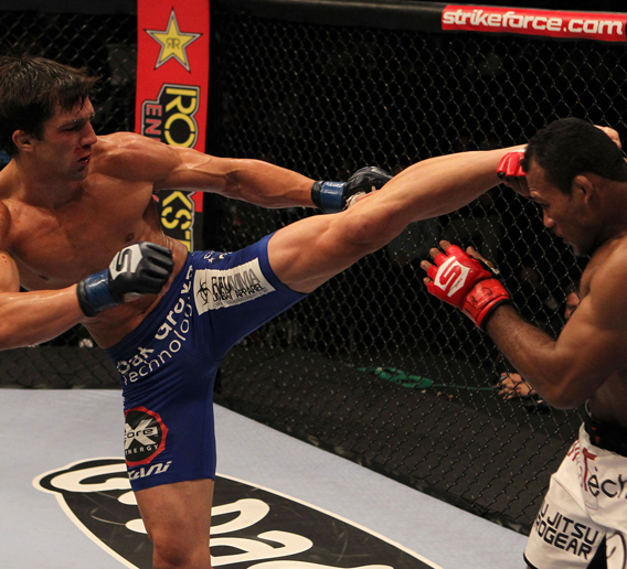 http://s3.amazonaws.com/prod-sho-sports/images/20274/original.jpg?1315748185