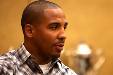 http://s3.amazonaws.com/prod-sho-sports/images/20283/large.jpeg?1315942418