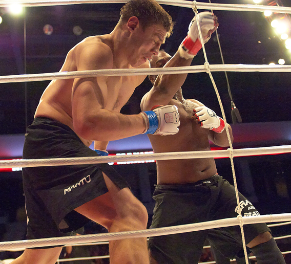 http://s3.amazonaws.com/prod-sho-sports/images/20895/original.jpg?1318690045
