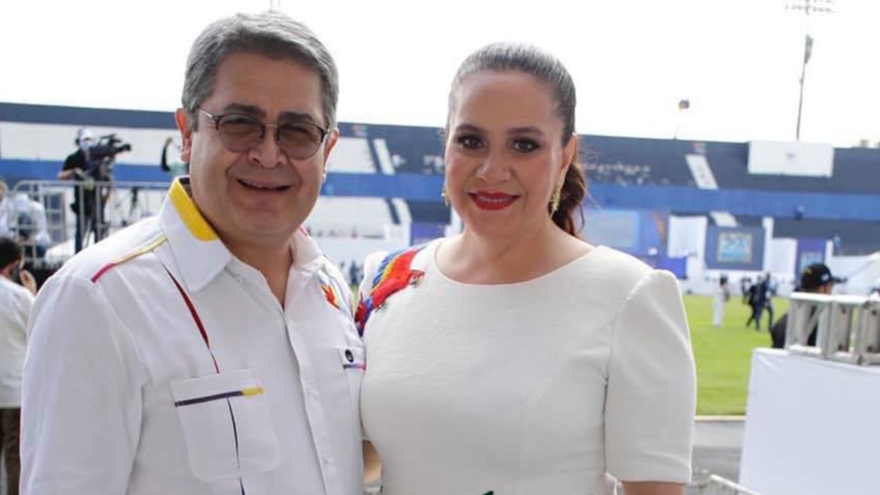 Ana García de Hernández aseguró que siguen confiando en que se hará justicia con su esposo Juan Orlando Hernández, quien podría ser extraditado a Estados Unidos