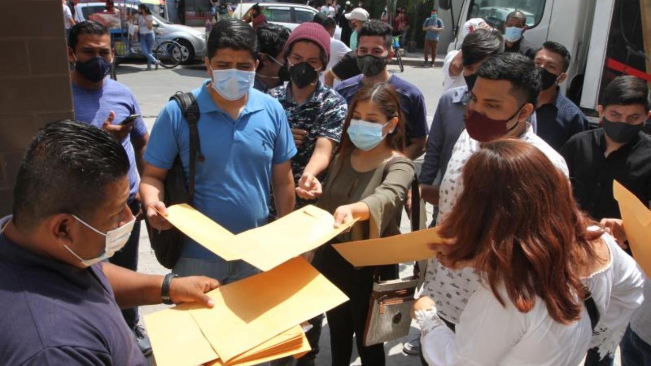 Sectores como turismo, Call Center, maquila y comercio en general no pudieron dar empleo en esta Navidad por falta de una ley especial que los ampare, dijo el presidente de la CCIT, Daniel Fortín 