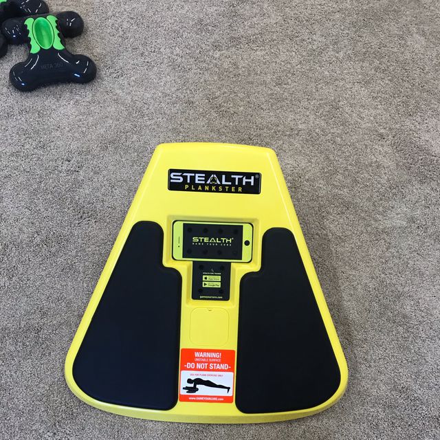 Stealth Plank Exercise Howto Workout Trainer by Skimble