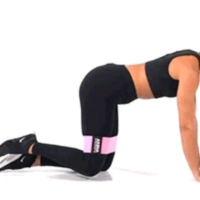 Heel Taps Exercise Howto Workout Trainer by Skimble