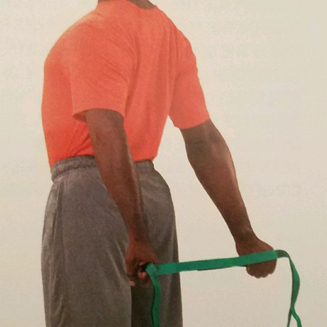 Chest & Biceps Strap Stretch Exercise Howto Workout Trainer by Skimble