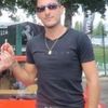 Julien D.