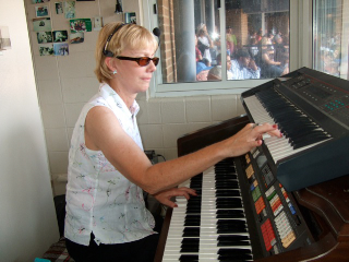 Caption: Nancy Faust, White Sox organist for 41 Seasons, Credit: Philip Graitcer