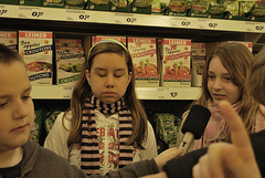 Caption: Let's find out where those chemicals are Kids! Kids of the Gottfried-Röhl-Schule