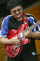 Leo_blue_red_small