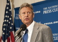 Garyjohnson_noelstjohn__small