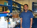 Kartik_chandran_at_his_columbia_university_lab_small