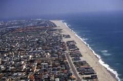 Caption: Coastal Development - Southern California, Credit: (c) Wolcott Henry 2005/Marine Photobank