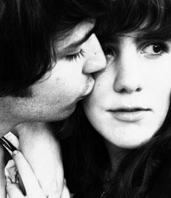 Caption: What's in a kiss?, Credit: Image courtesy of Flickr user Scented Mirror.