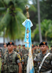 Caption: Parachute Brigade of Guatemalan Army