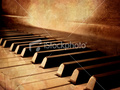 Antique_piano_small