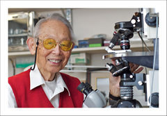 Caption: Dr. Inoue and his "Shinya Scope". , Credit: Photo by Chris Inoue