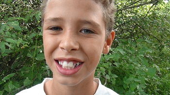 Moniko_teeth_medium