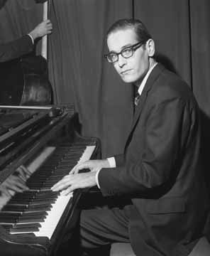 Caption: Bill Evans