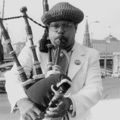Caption: Jazz bagpiper Rufus Harley