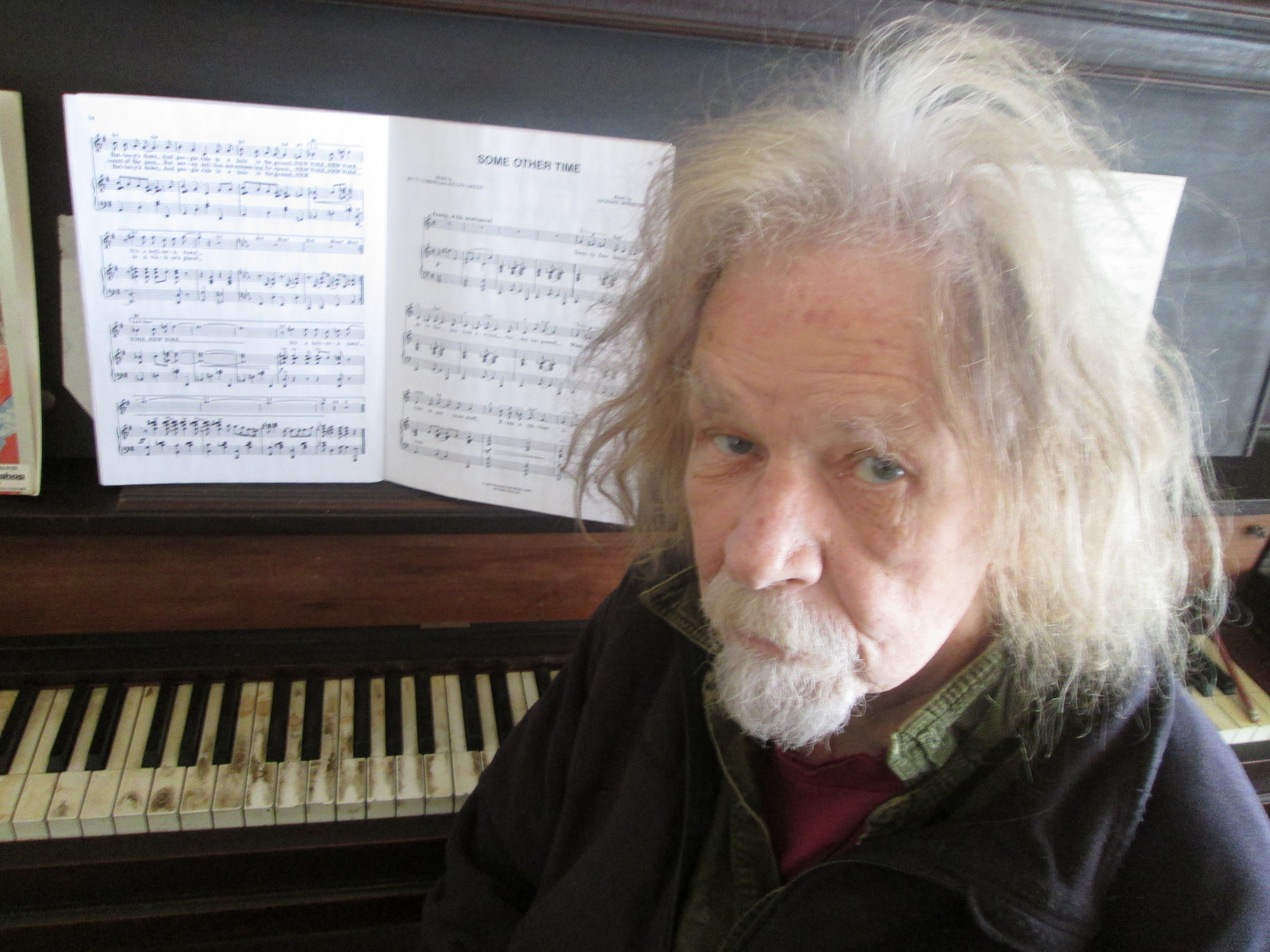Caption: Willie Murphy at the piano, Credit: Phil Nusbaum