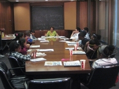 Caption: Dr. Wanda Brown, Inglewood City Treasurer, shares her financial knowledge with children and teens., Credit: King Anyi howell