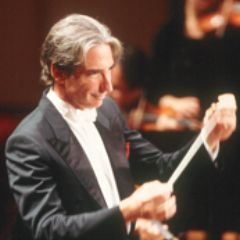 Caption: Michael Tilson Thomas
