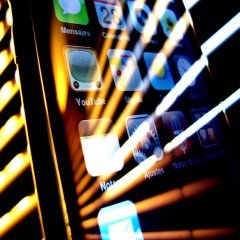 Caption: iPhone, Credit: Flickr Creative Commons, Gonzalo Baeza Hernández 