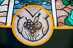 Caption: Detail from Garden o' Feeding sign, Credit: Guy Hand