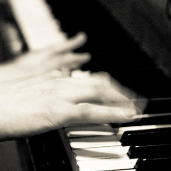  Credit: <a href="http://www.flickr.com/photos/80849382@N00/3425086778/">Vladimir Agafonkin</a>
