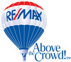 Balloon_above_the_crowd_-_electronic