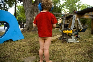 Axel-in-the-front-yard