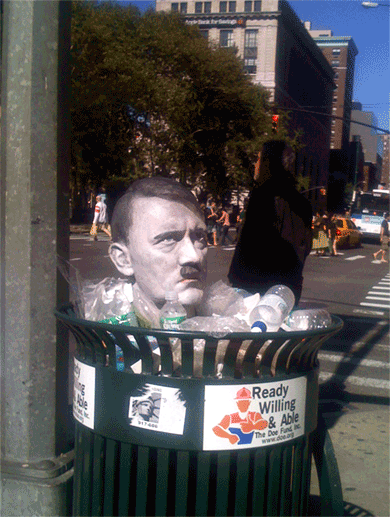 Hitler_trash