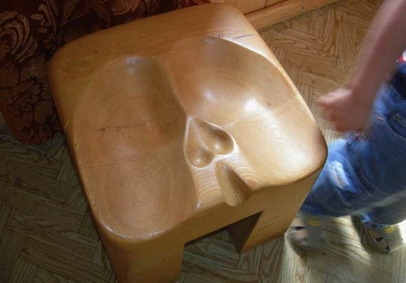 Scottish_bar_stool