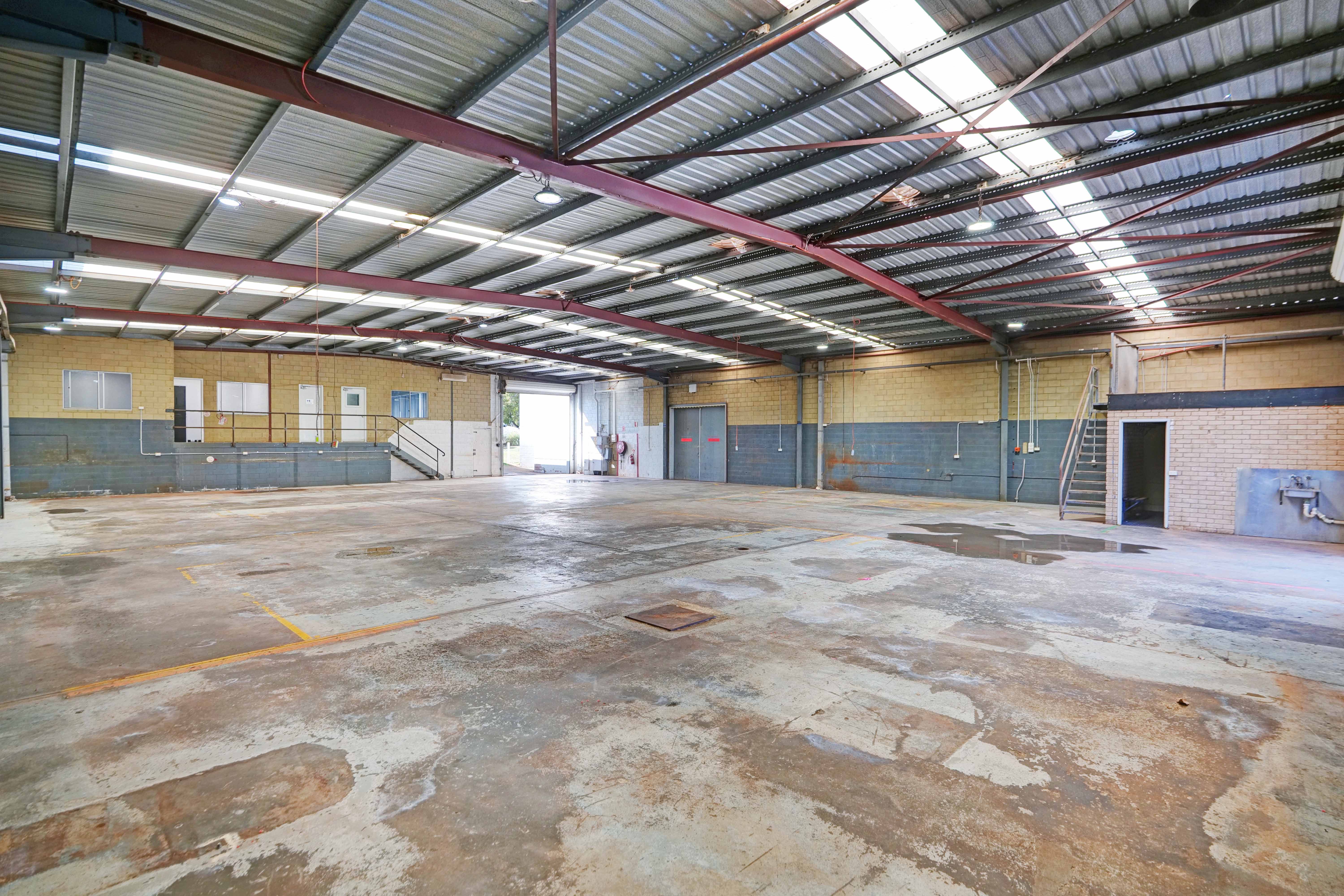 235 Bank Street,, Welshpool WA 6106