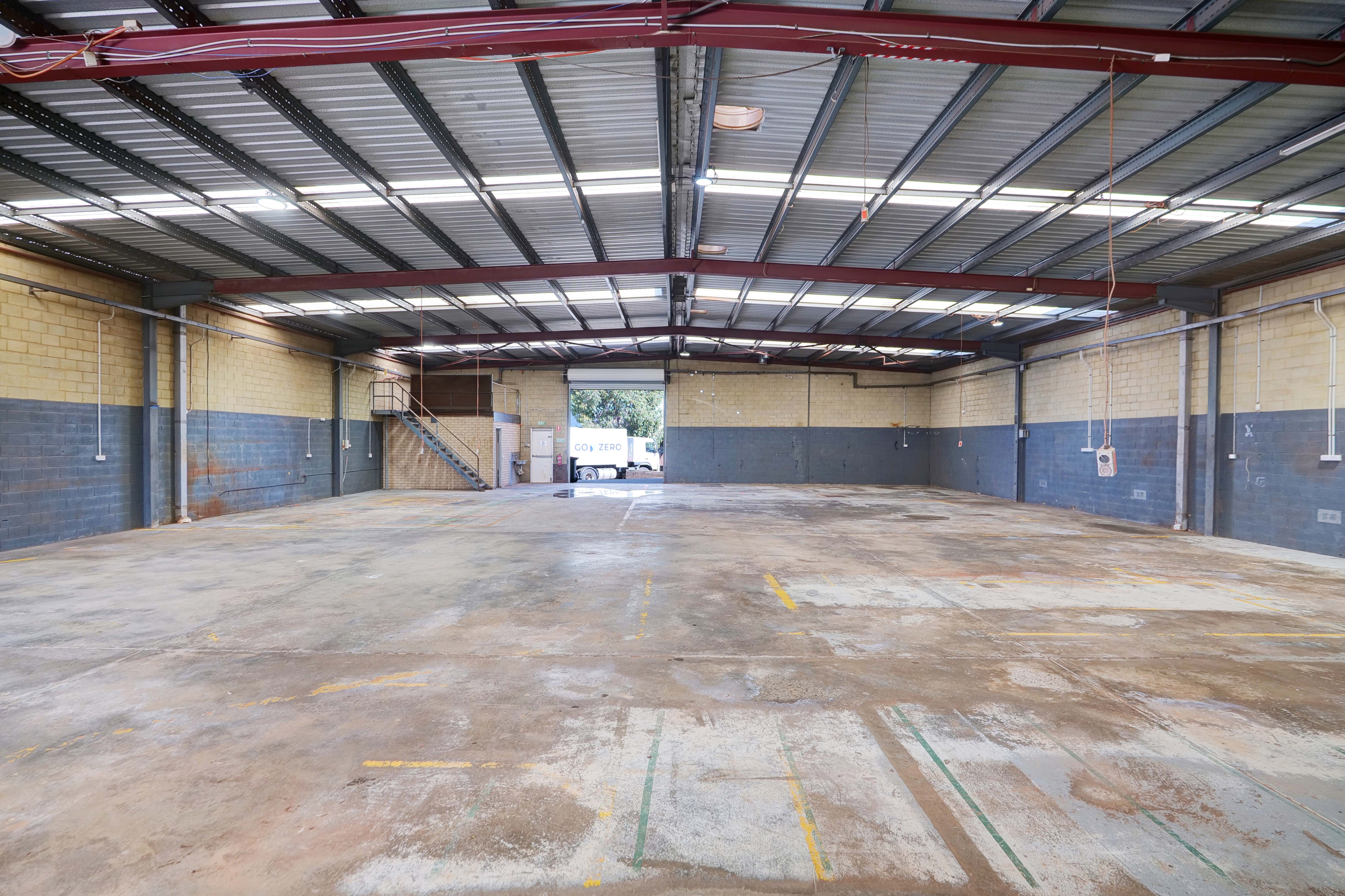 235 Bank Street,, Welshpool WA 6106