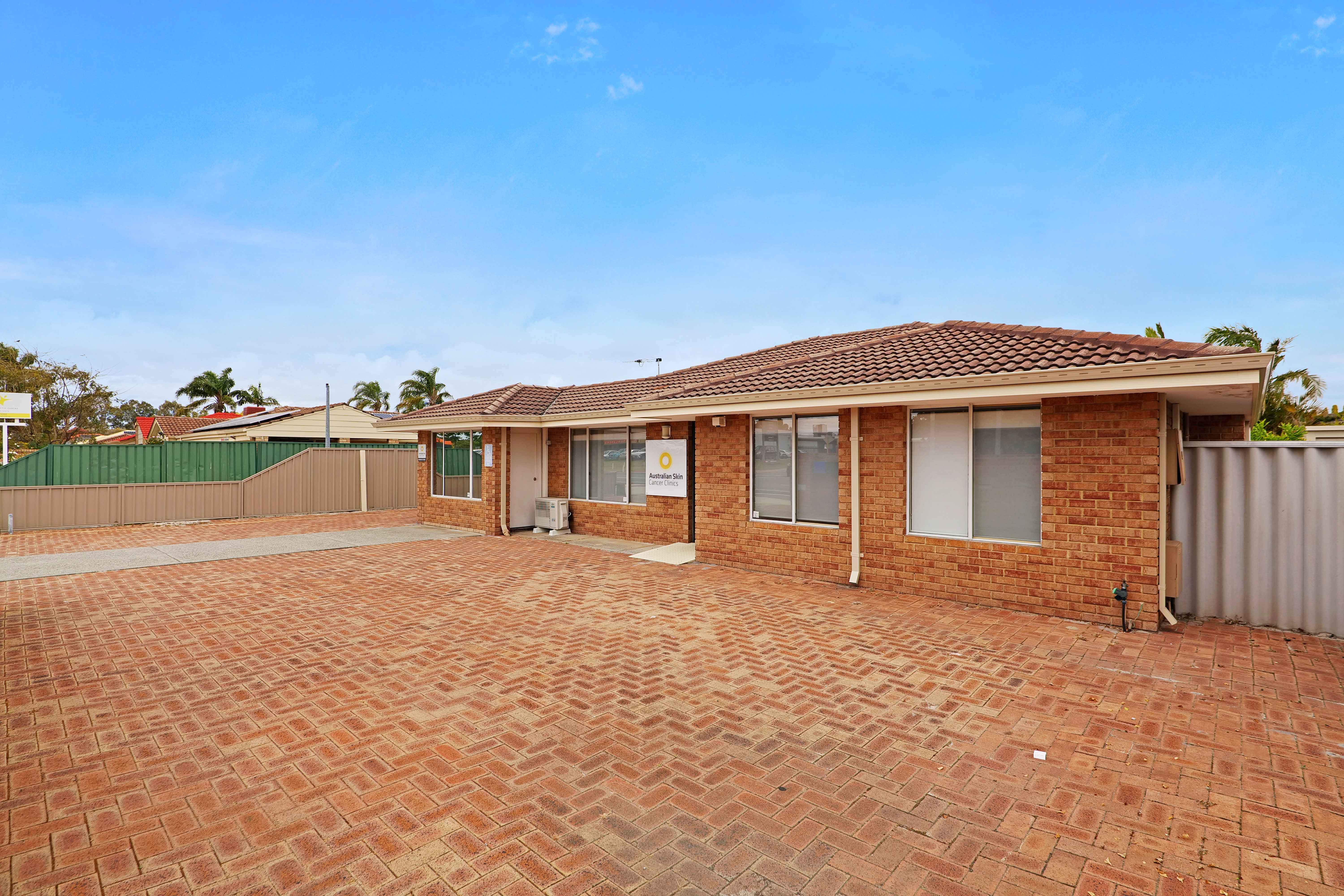 70 Farrington Road, Leeming WA 6149