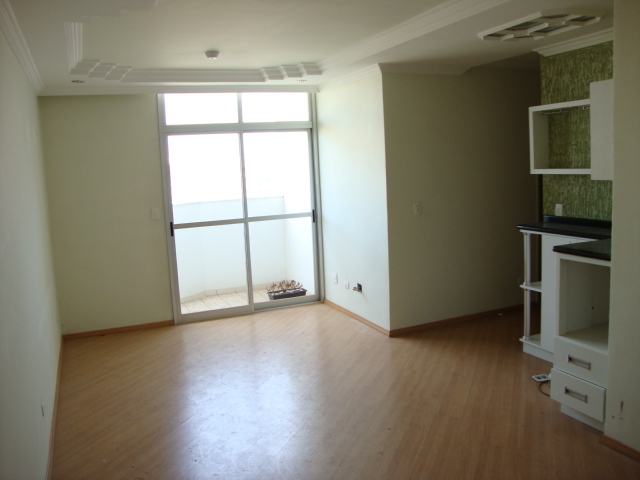 3 DORMS ( SUÍTE ), 2 VGS – 90 M2