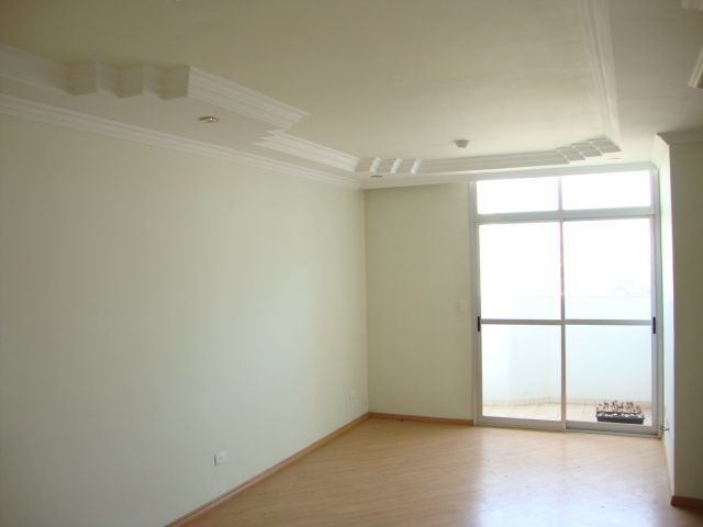 3 DORMS ( SUÍTE ), 2 VGS – 90 M2