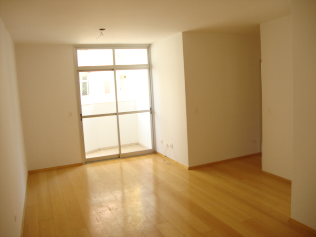 3 DORMS ( SUÍTE ), 2 VGS – 90 M2