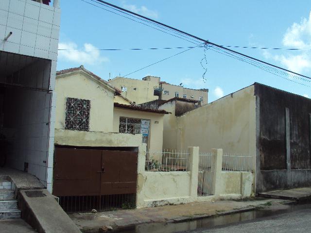 Im&oacute;vel: Rede Secovi - Casa 4 Dorm - &Aacute;lvaro Weyne