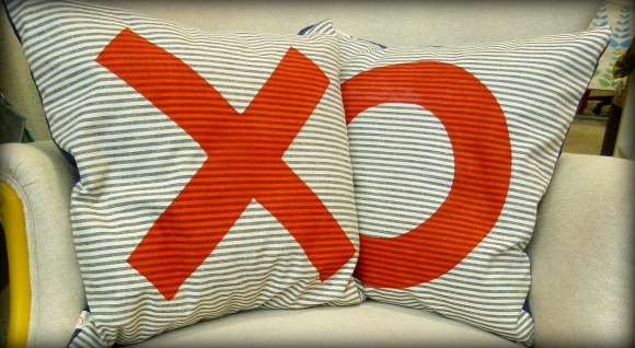 XO Pillows